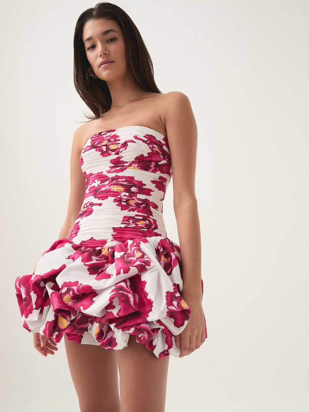 vestido-curto-elegante-lis-floral-rosa-loja-zharen