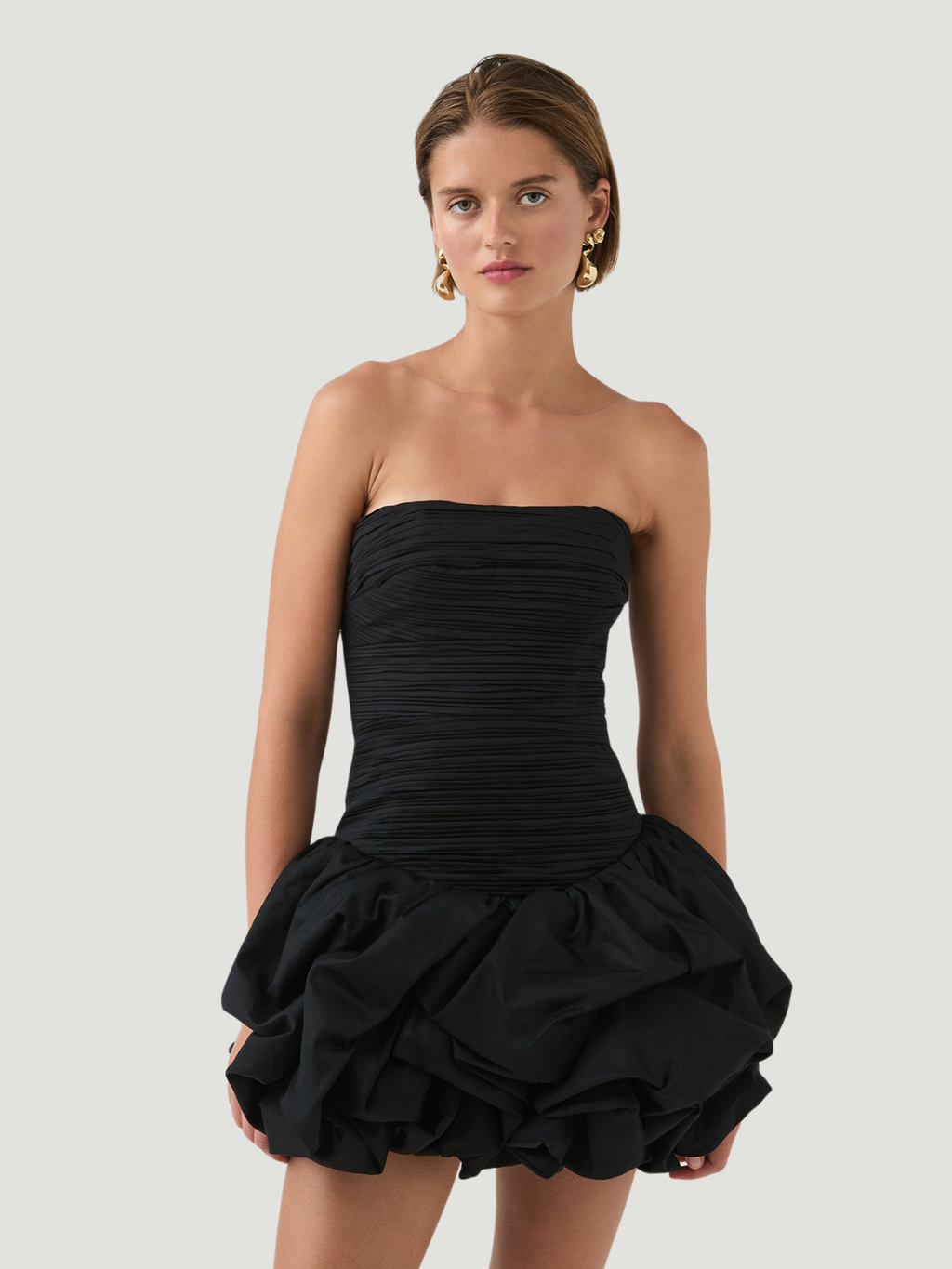 vestido-curto-preto-lis-loja-zharen