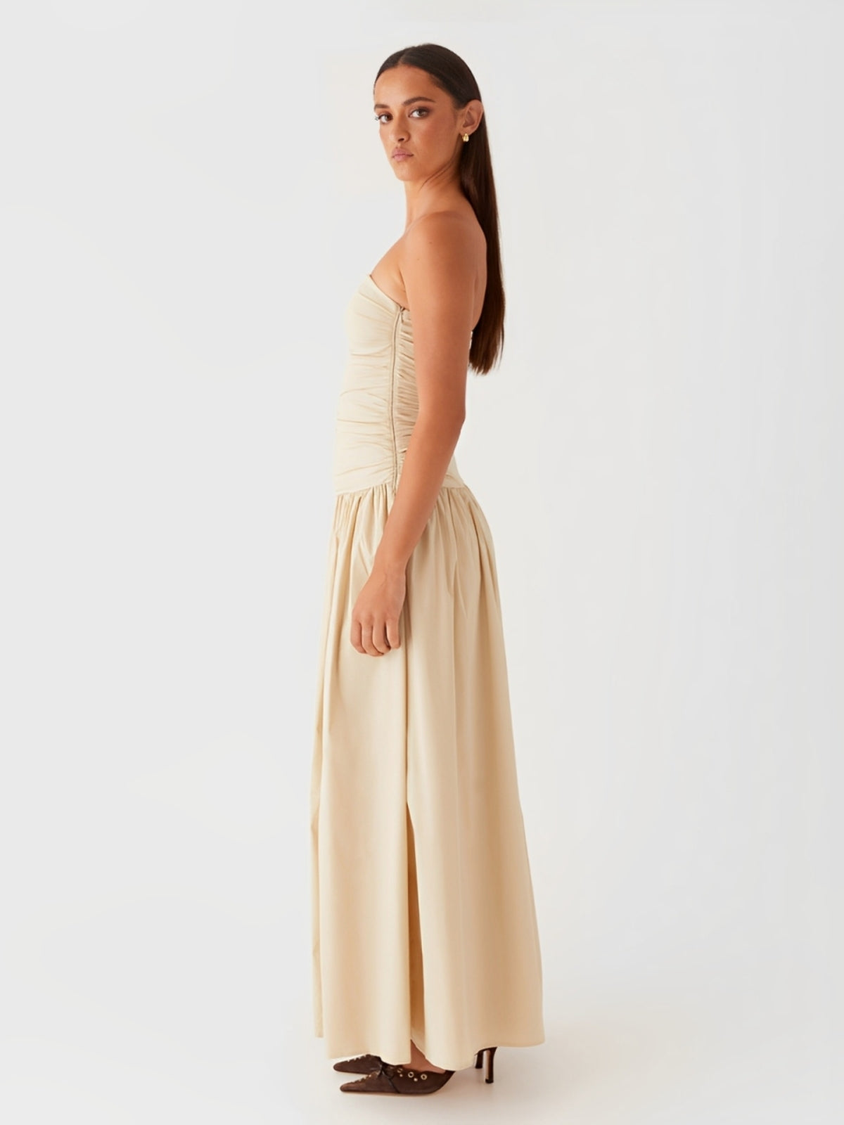 vestido-de-festa-caqui-sophia-loja-zharen