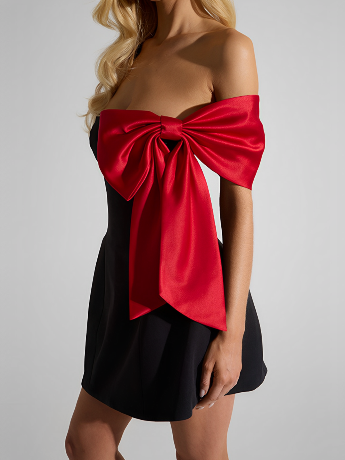 vestido-de-festa-curto-preto-catherine-loja-zharen