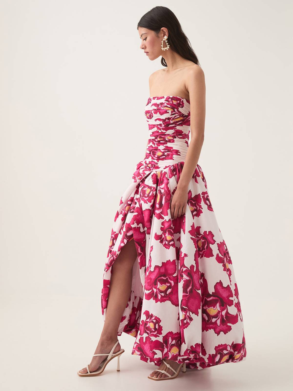 vestido-de-festa-floral-rosa-royal-bloom-loja-zharen
