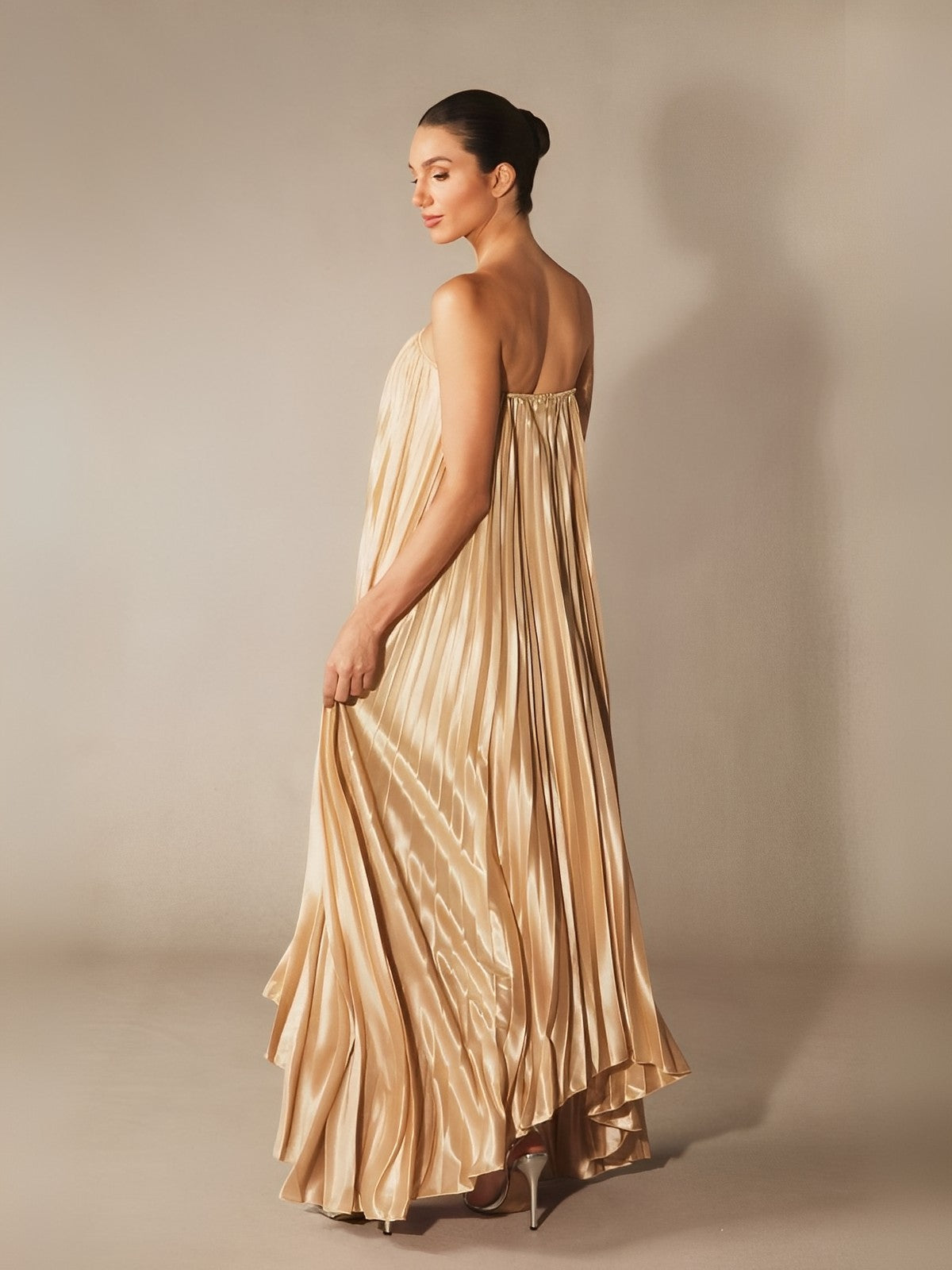 vestido-de-festa-longo-sonho-dourado-loja-zharen