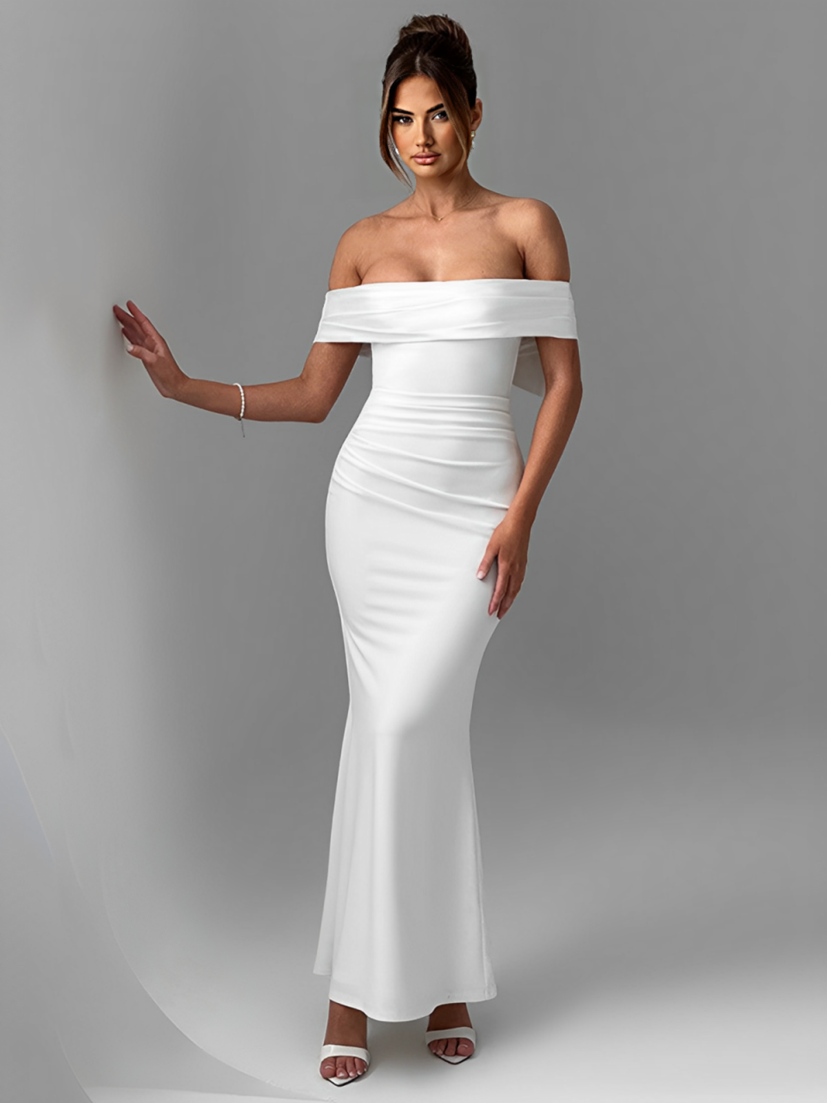 vestido-longo-branco-adelle-loja-zharen Imagem principal do produto