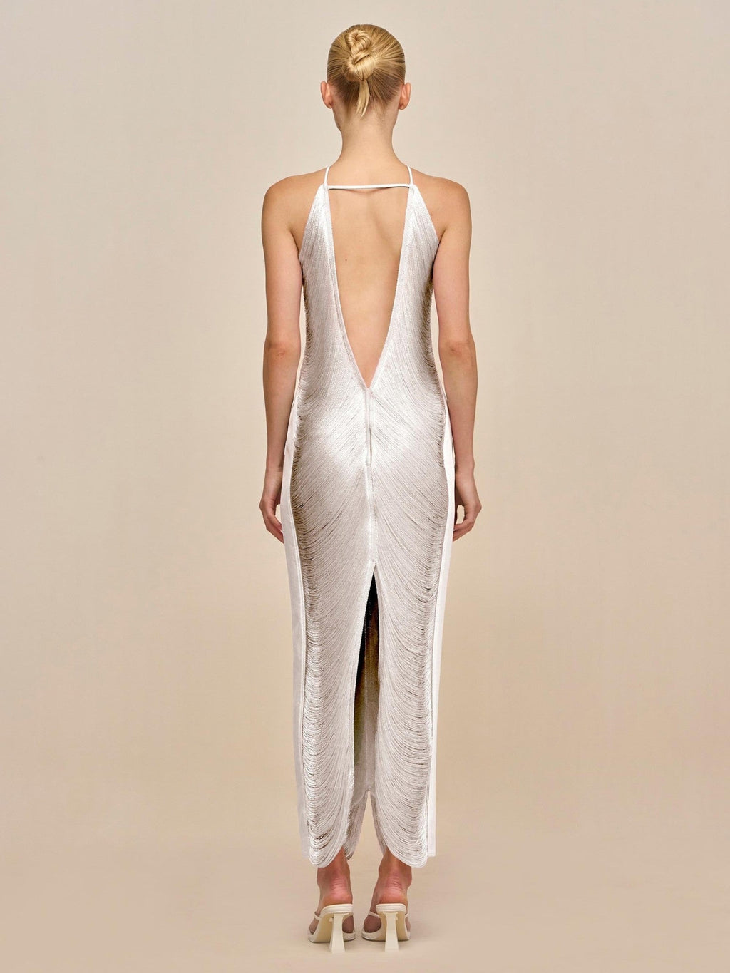 vestido-midi-elegante-branco-noite-de-glamour-loja-zharen