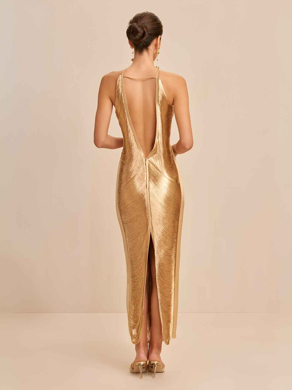 vestido-midi-festa-dourado-noite-de-glamour-loja-zharen