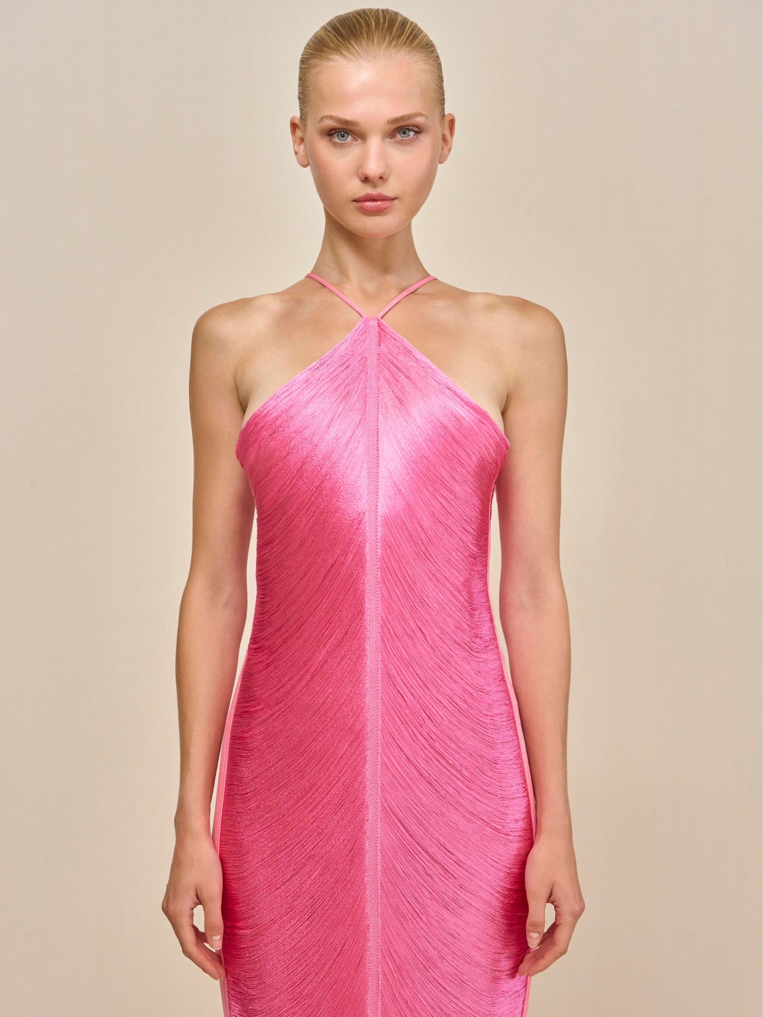 vestido-midi-rosa-tubinho-noite-de-glamour-loja-zharen