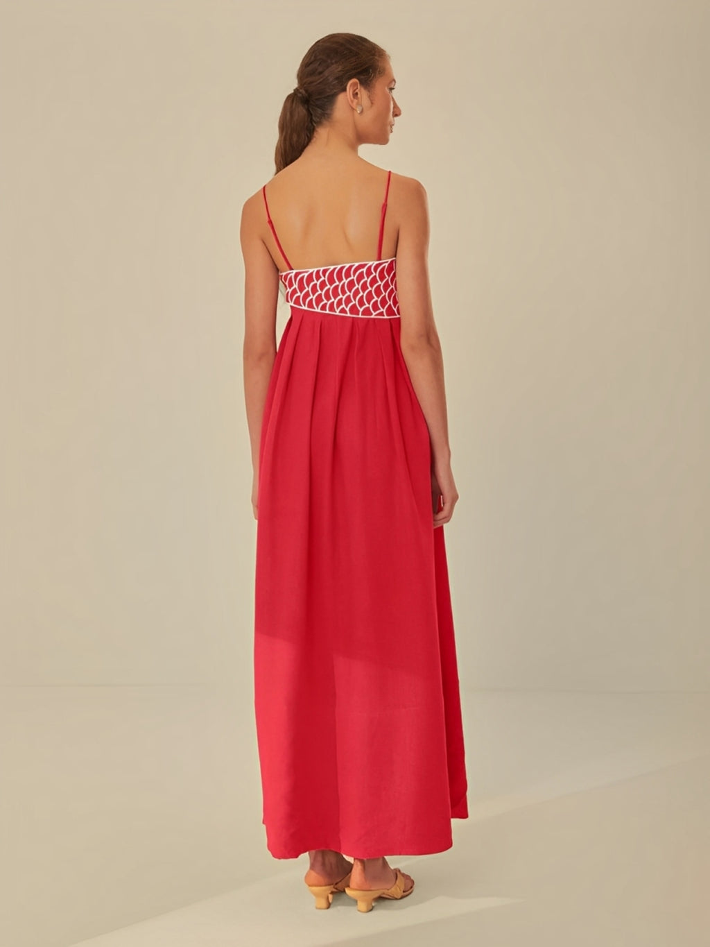 vestido-midi-soltinho-vermelho-carpa-loja-zharen