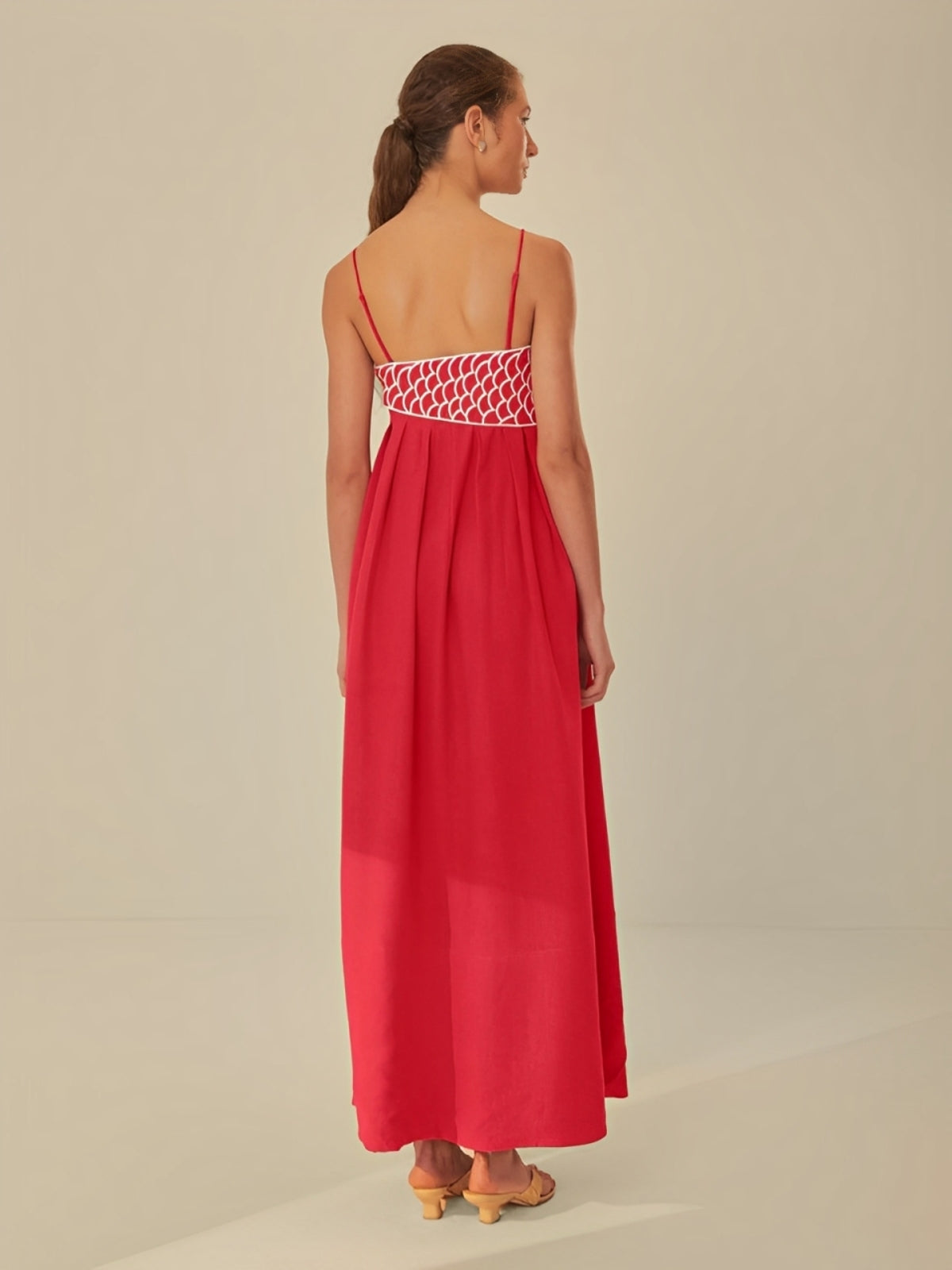 vestido-midi-soltinho-vermelho-carpa-loja-zharen