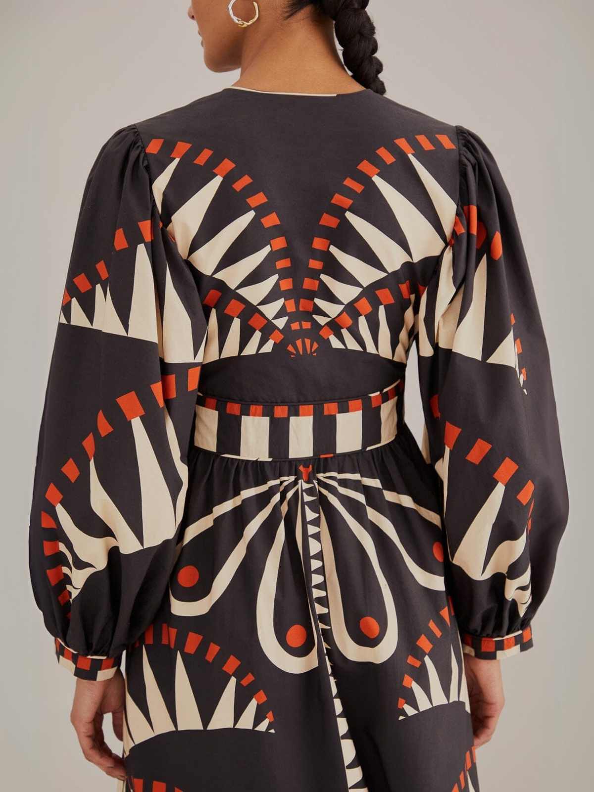 vestido-midi-soltinho-zuri-loja-zharen