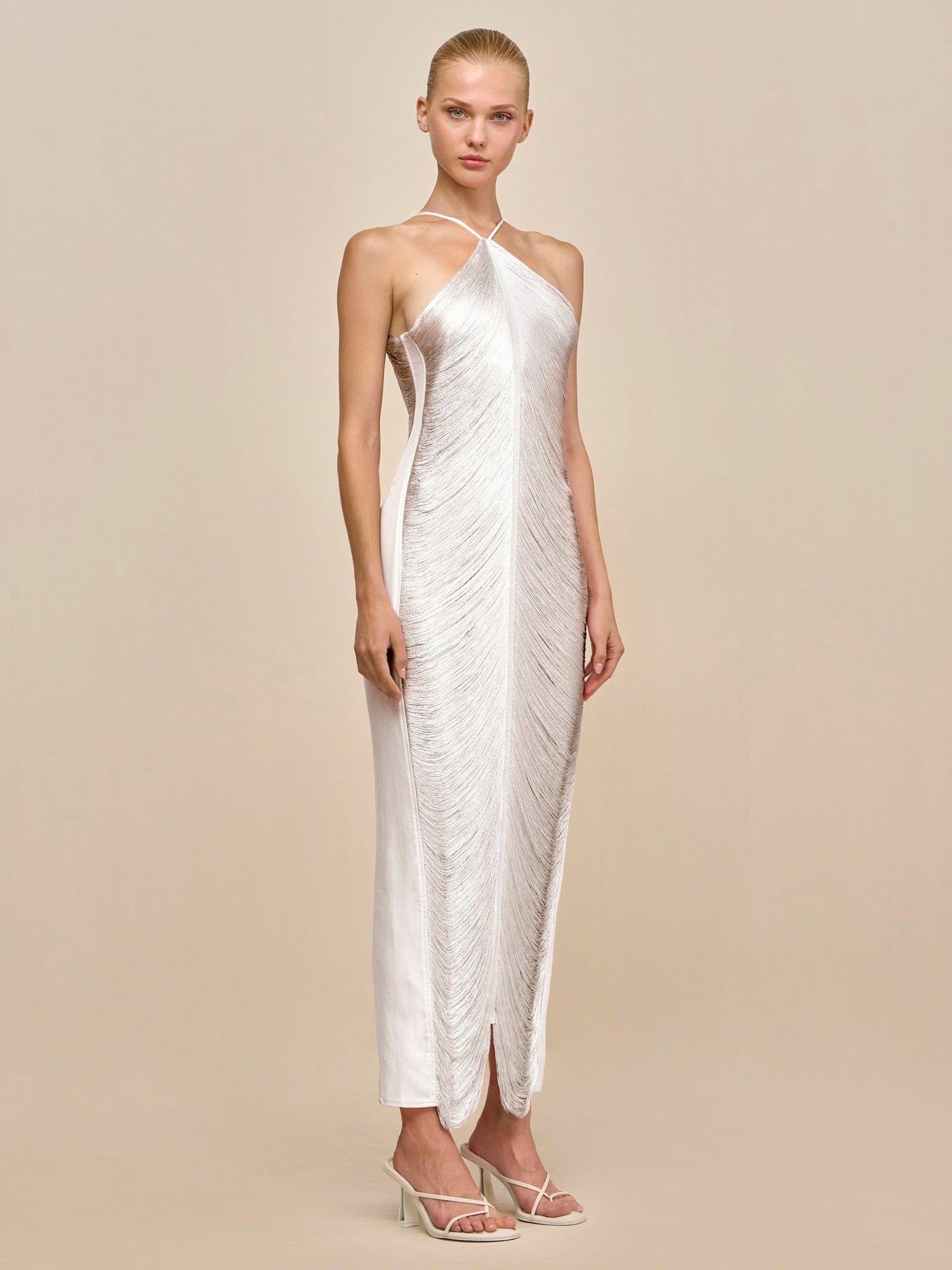 vestido-midi-tubinho-branco-noite-de-glamour-loja-zharen